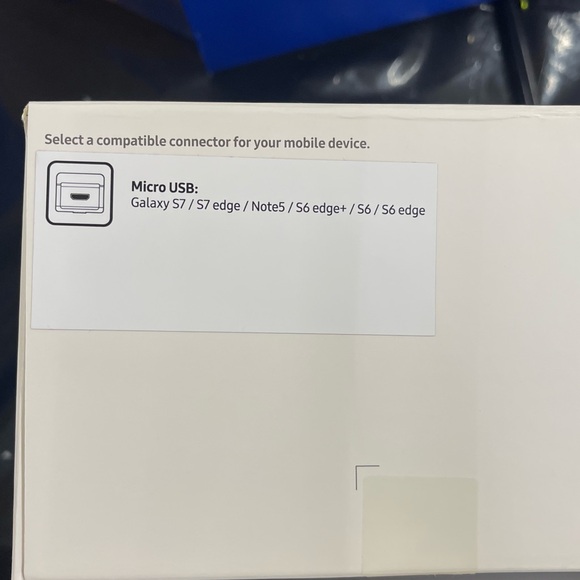 New Samsung Gear VR Headset SM-R323 Oculus 2016 Galaxy Virtual Reality - Picture 5 of 6